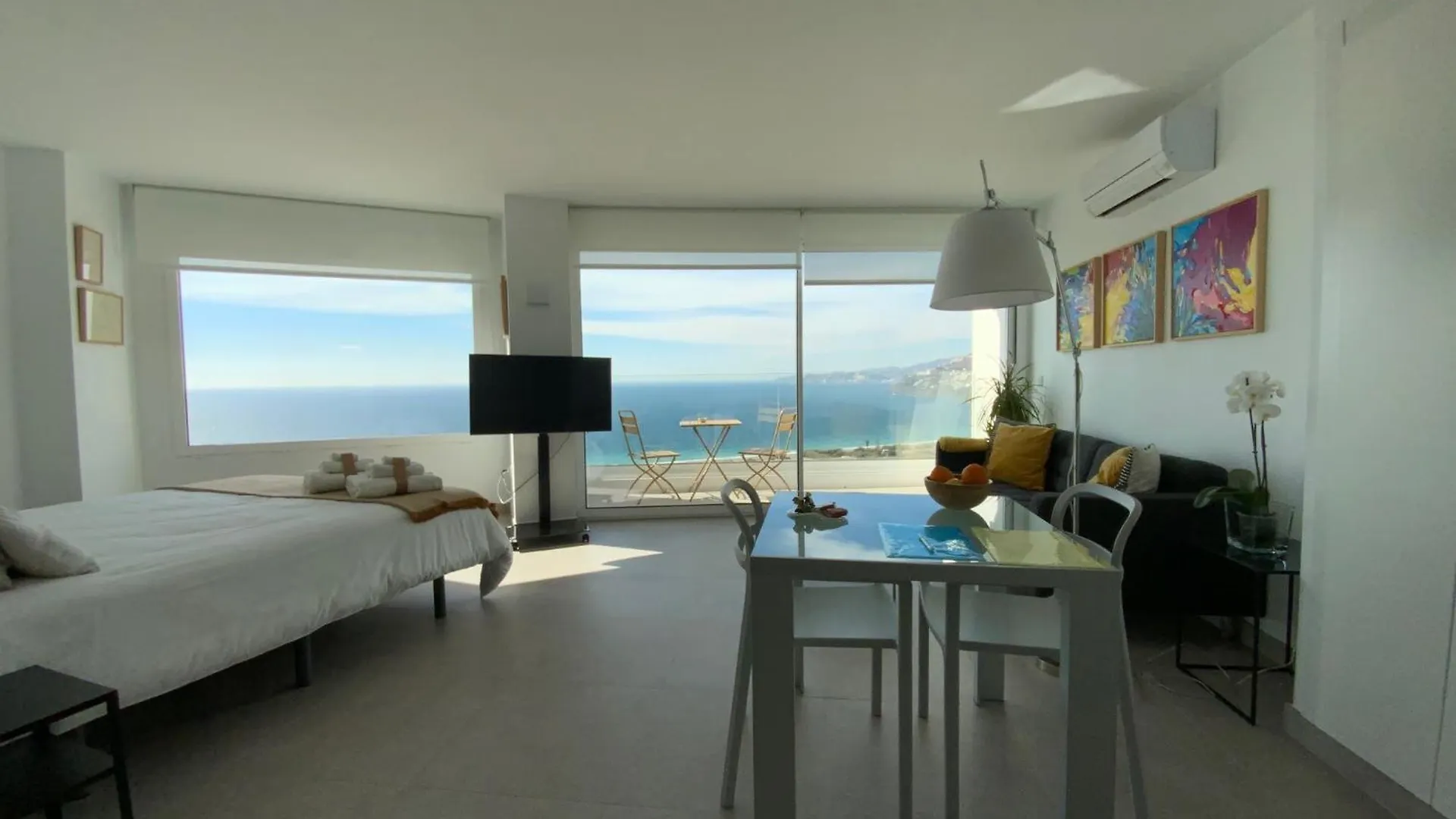 Los Balcones Salobrena Apartment